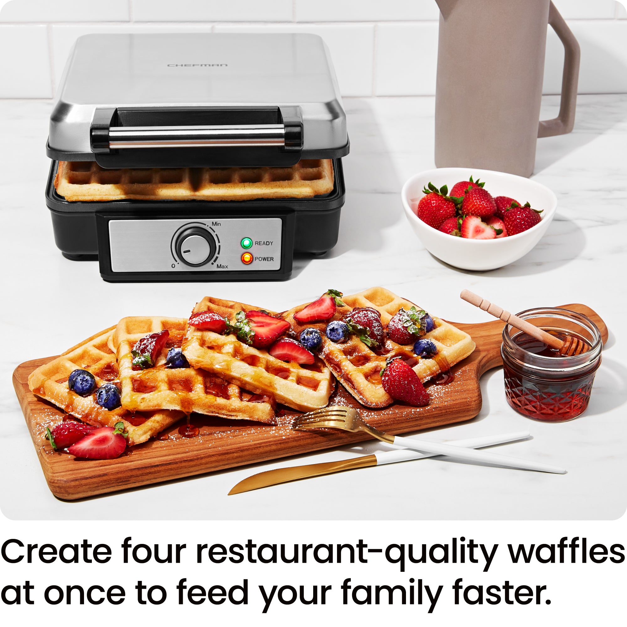 4 Slice Belgian Waffle Maker