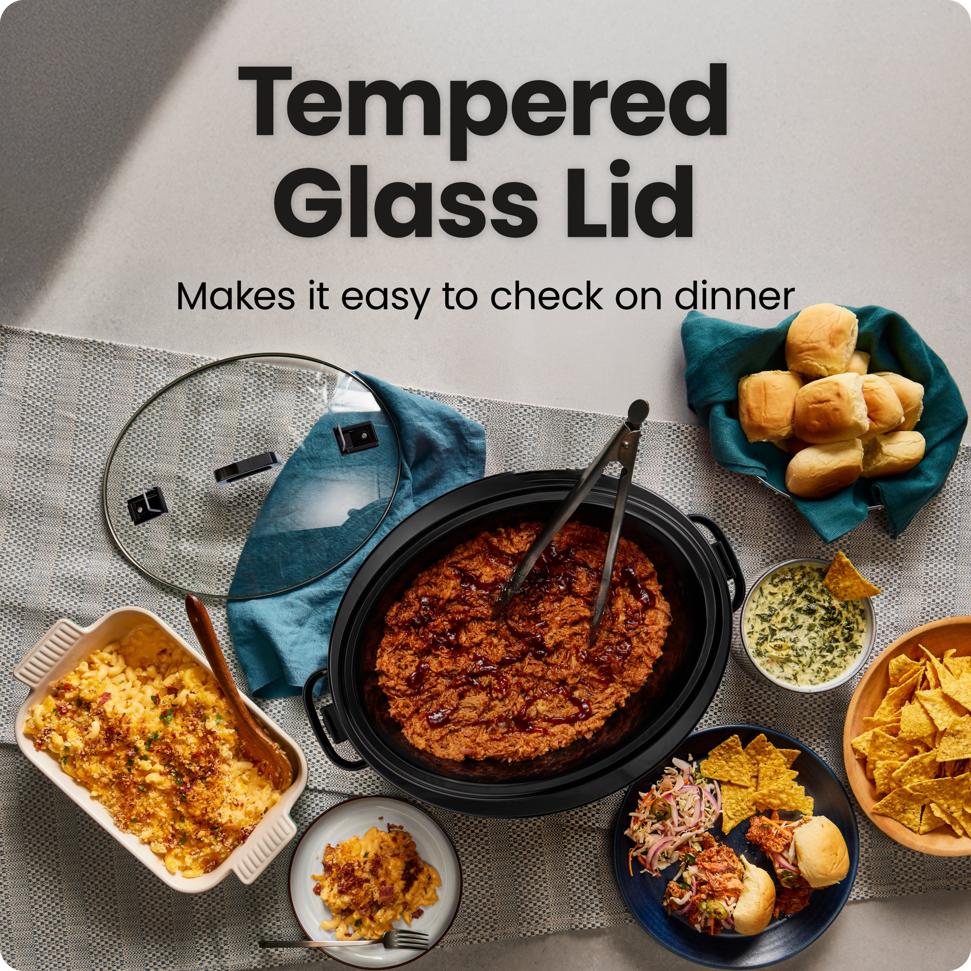 7 Qt. Slow Cooker with Locking Lid